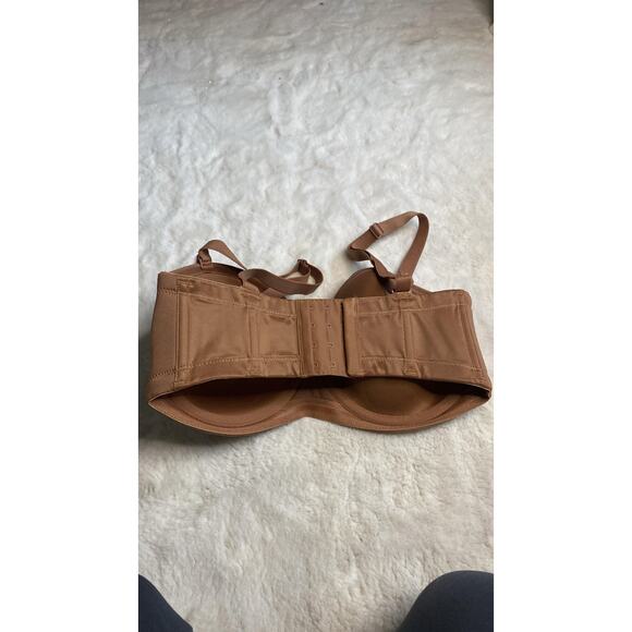 Wacoal Women's Red Carpet Strapless Bra - Picture 3 of 8